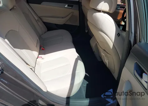 2015 Hyundai Sonata Se z USA, uszkodzony, nr VIN 5NPE24AF8FH166949